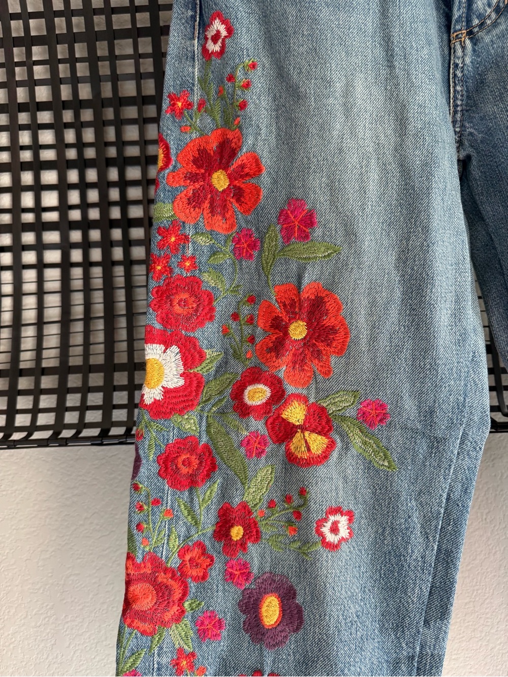 Free people We The Free Willow Floral Embroidered Jeans - Picture 4 of 8